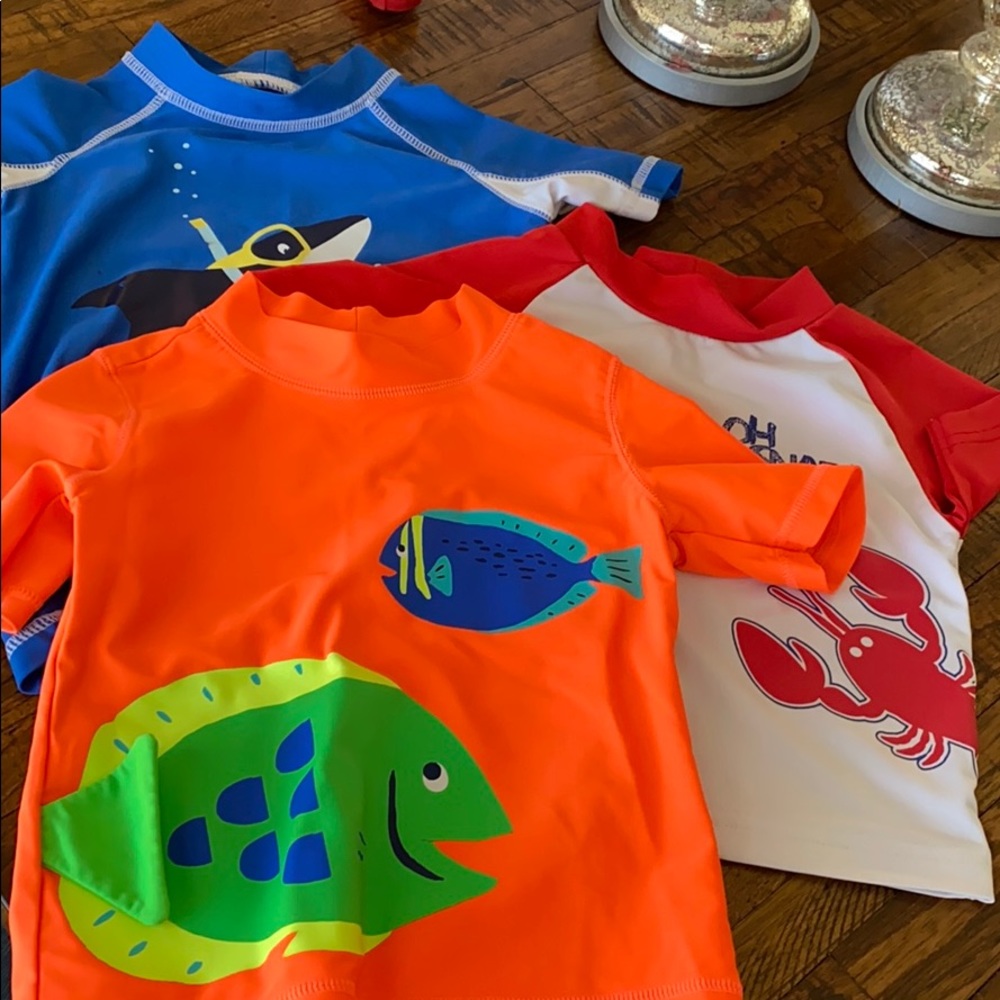 2T rash guards